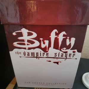 Buffy the Vampire Slayer (The chosen Collection)
